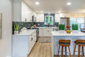 Kitchen with quartz countertops