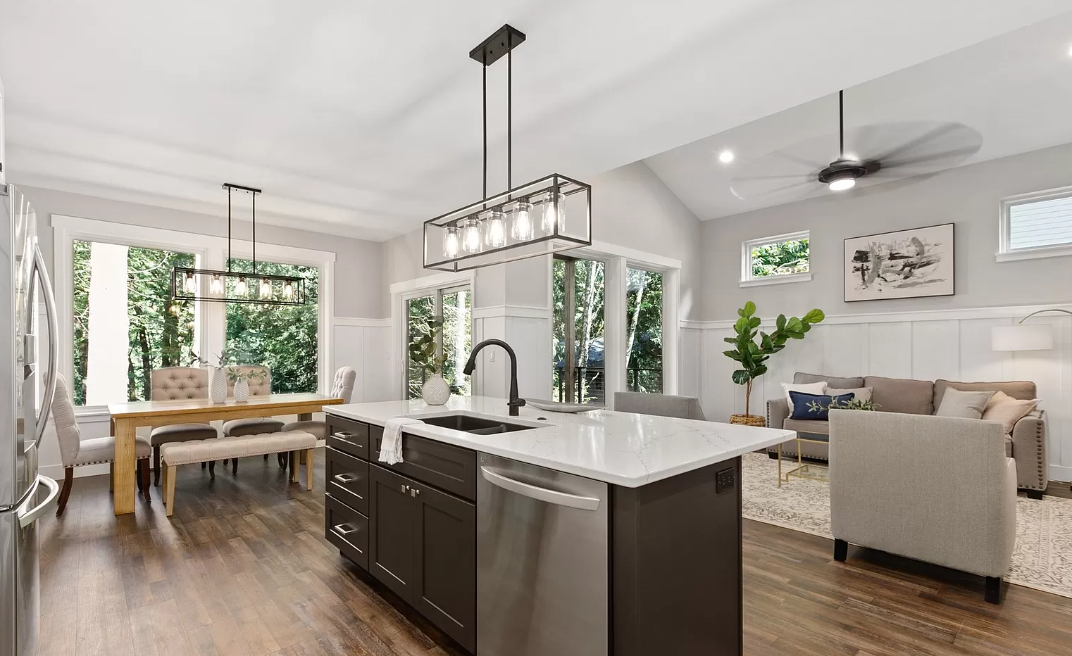 kitchens with vinyl plank flooring