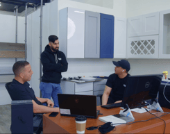 Kitchen Cabinet Warehouse - Flippers Warehouse