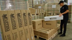 Wholesale cabinet warehouse_flippers Warehouse