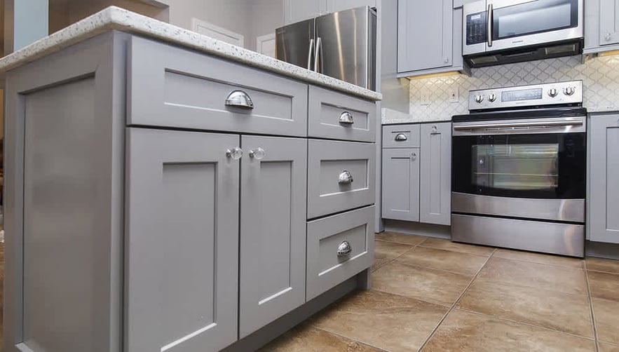 Gray shaker cabinets in a kitchen