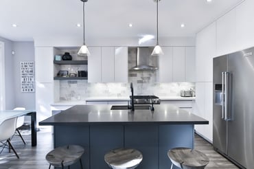 Kitchen with quartz countertops
