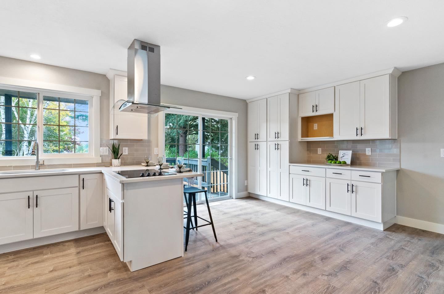 kitchen with vinyl plank flooring